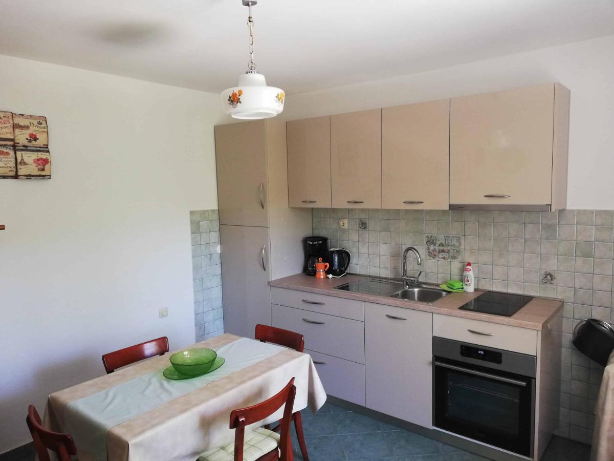 Apartments Sandra Palit Zewnętrze zdjęcie