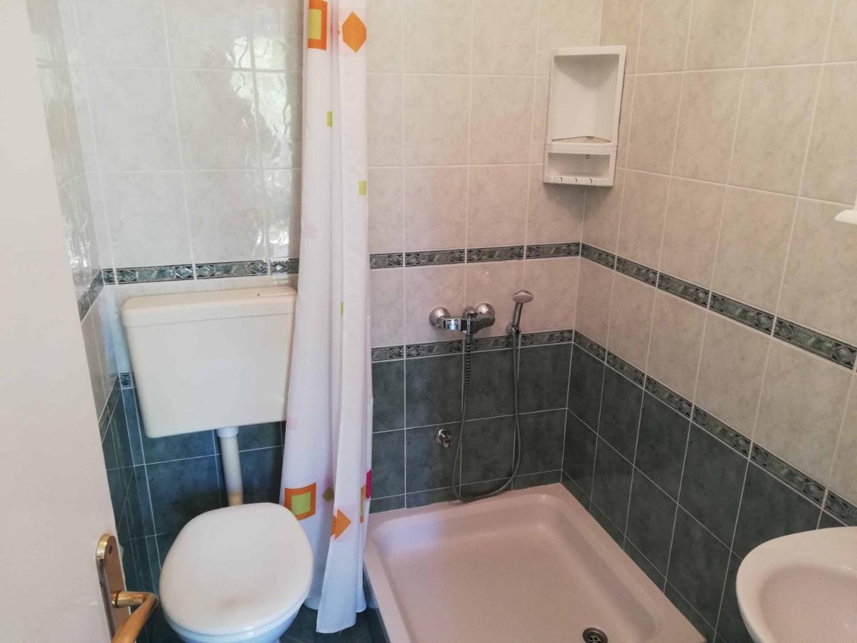 Apartments Sandra Palit Zewnętrze zdjęcie