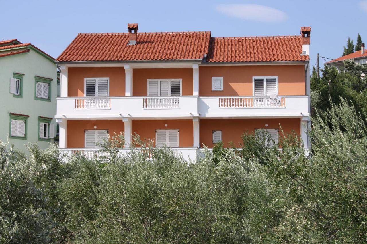 Apartments Sandra Palit Zewnętrze zdjęcie